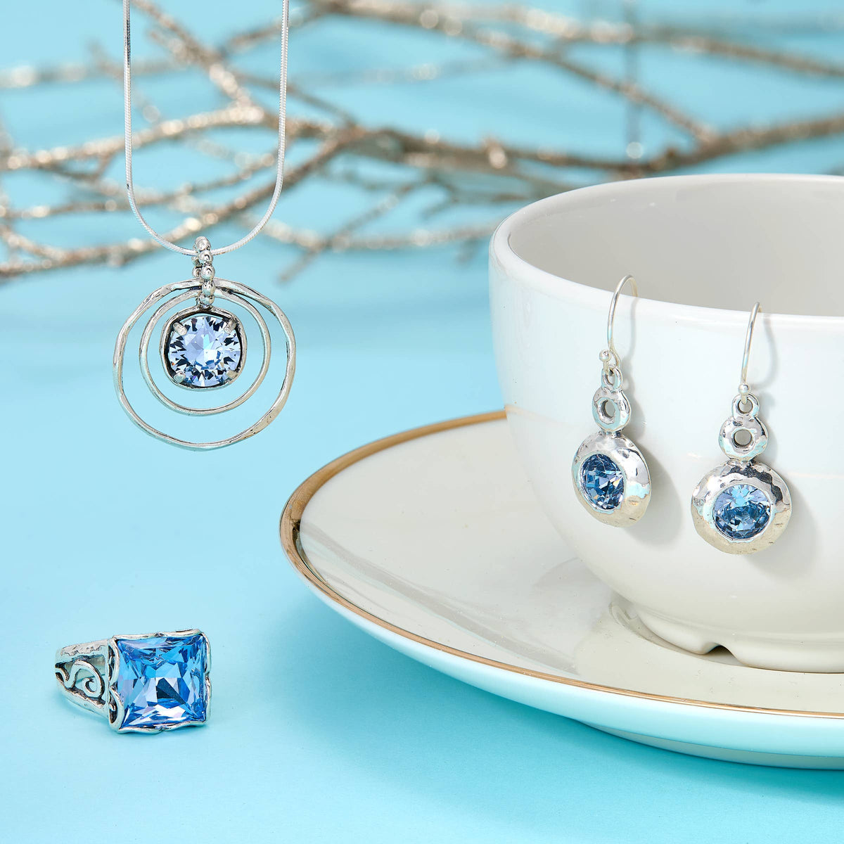 Silpada - Silpada 'Cooling Out' Silver Blue Crystal Pendant Necklace
