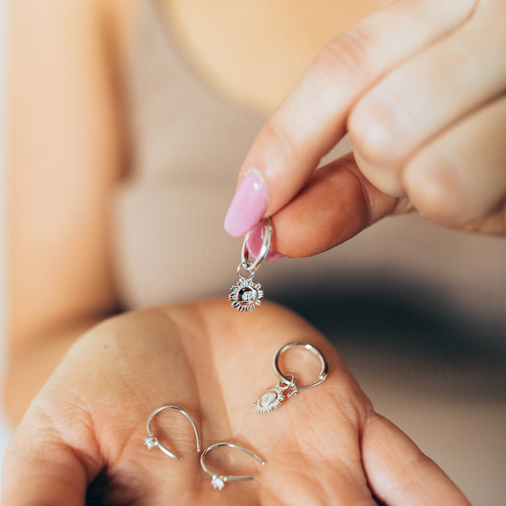 The Salty Gem Tess & Sarah Hoops