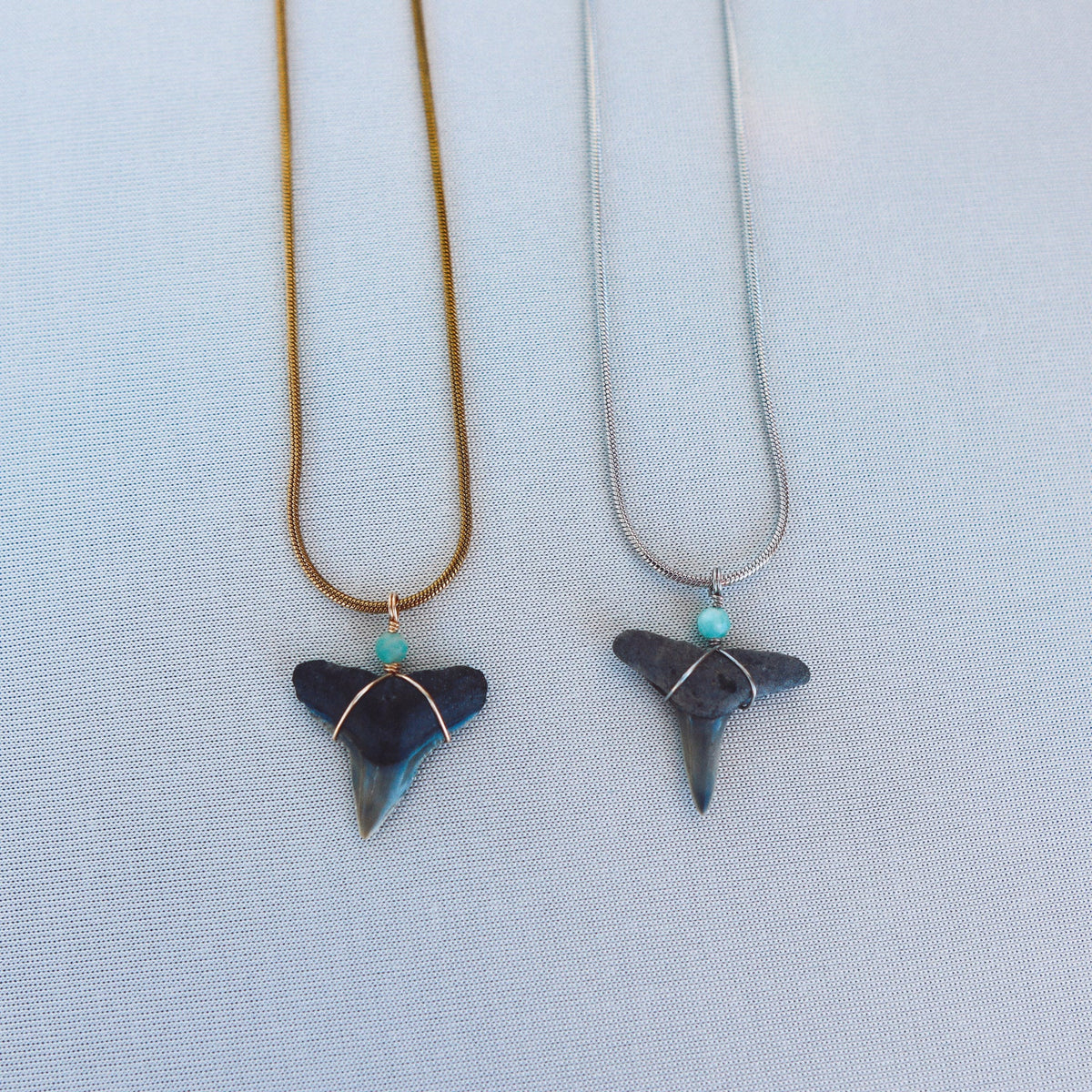 Silver Fin Aqua Chain - Gold