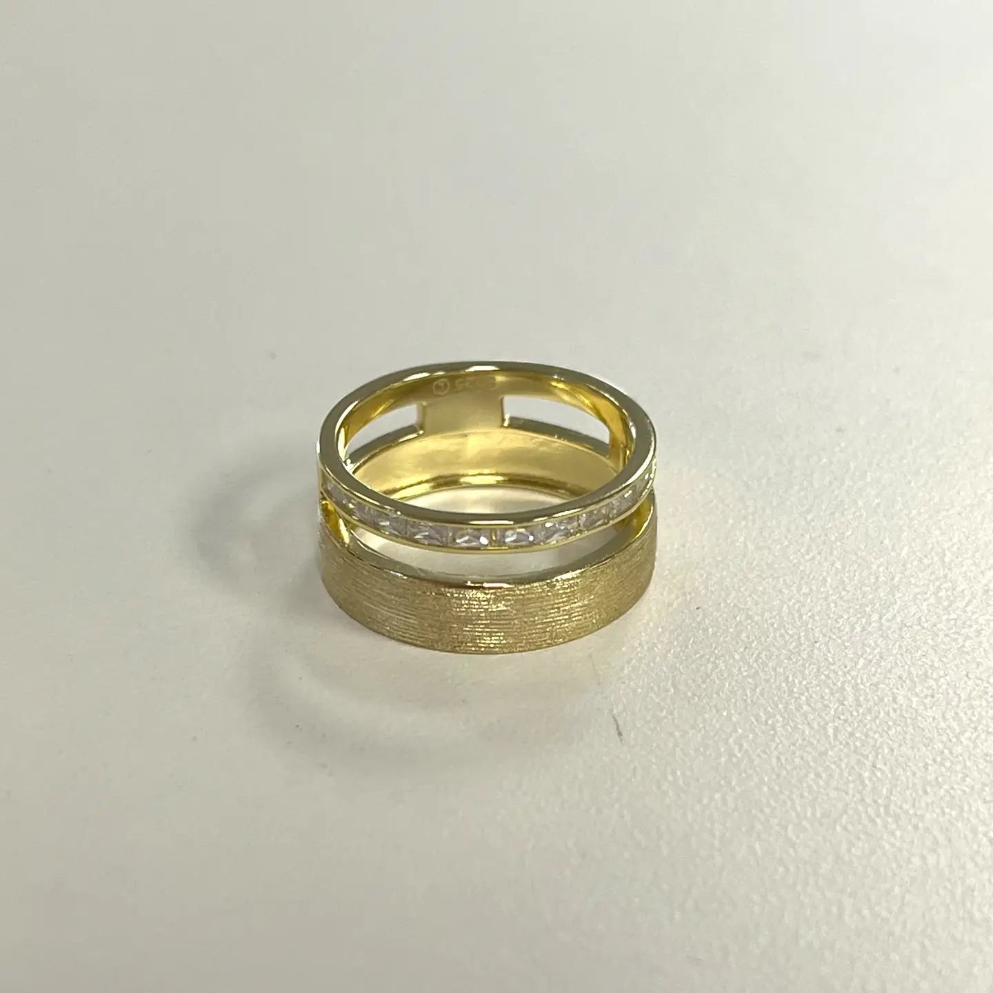 Sahira Carter Ring