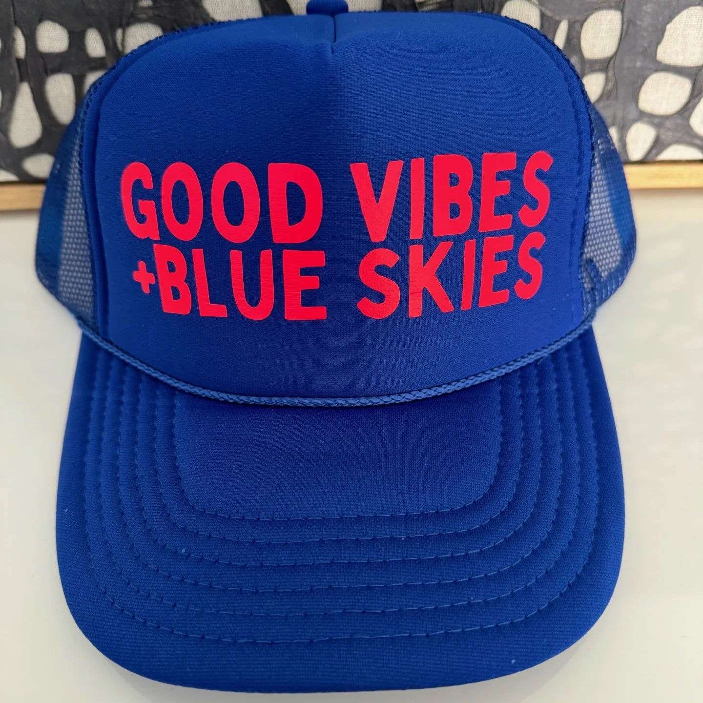 Arnie & Ollie Good Vibes Royal Hat