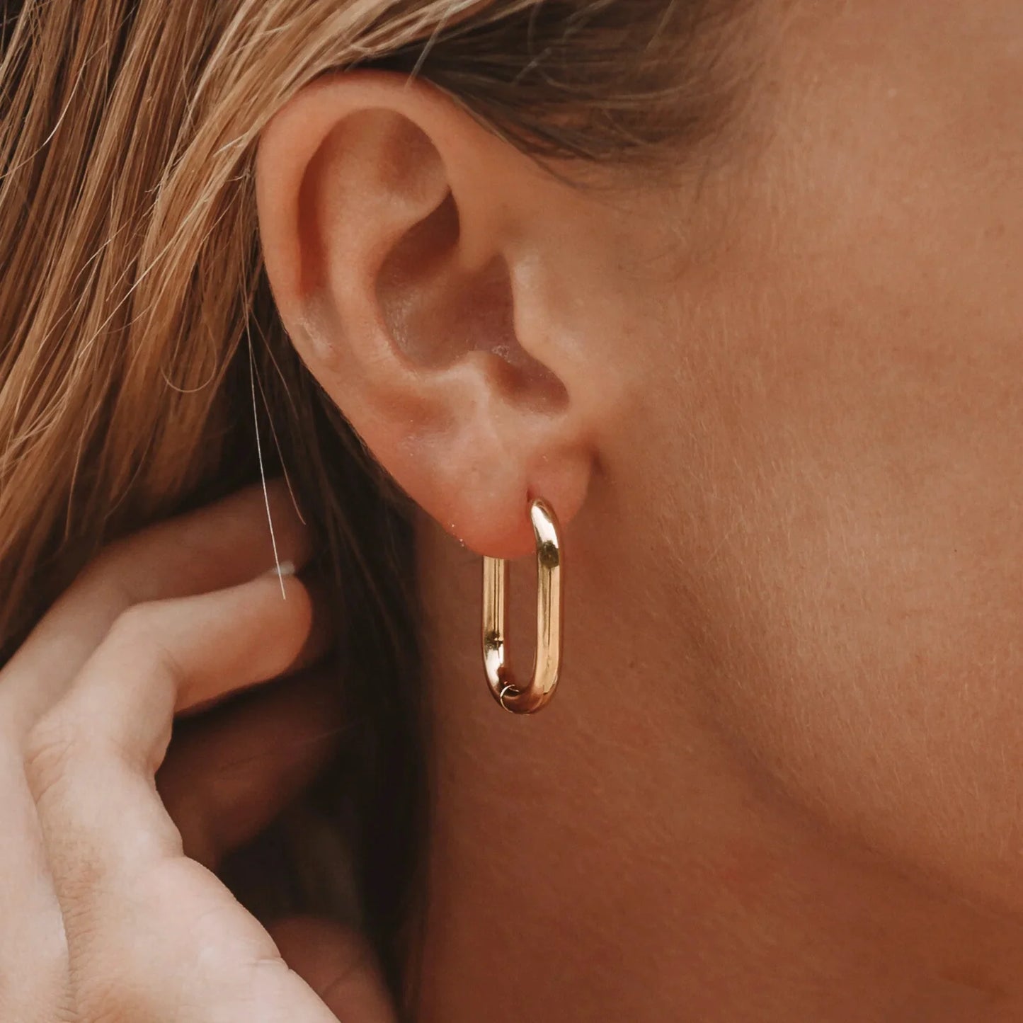 Atolea Oval Hoop Earrings