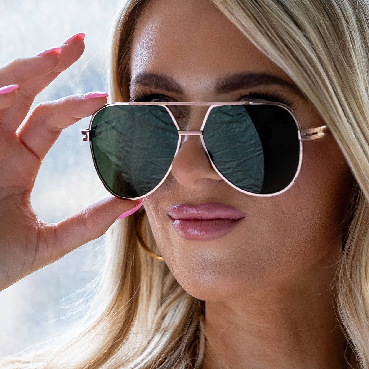 Topfoxx Untangled x Emily Tangle Free Aviator Sunglasses - Olive