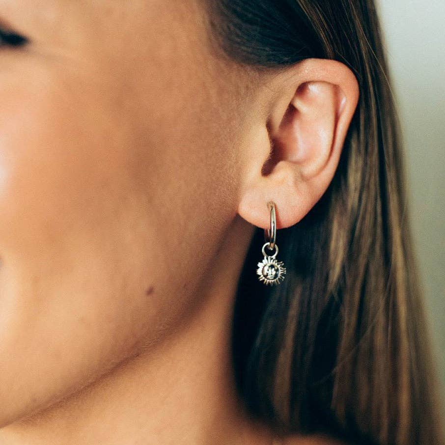 The Salty Gem Tess & Sarah Hoops