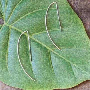 Baizaar Half Moon Thread Earring