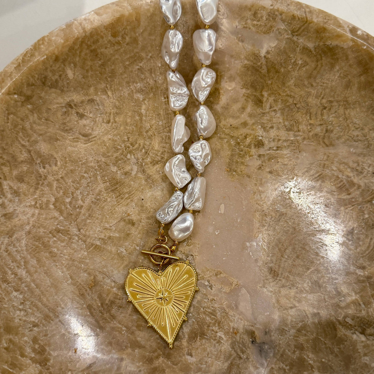 CHANSUTTPEARLS BLAZE NECKLACE