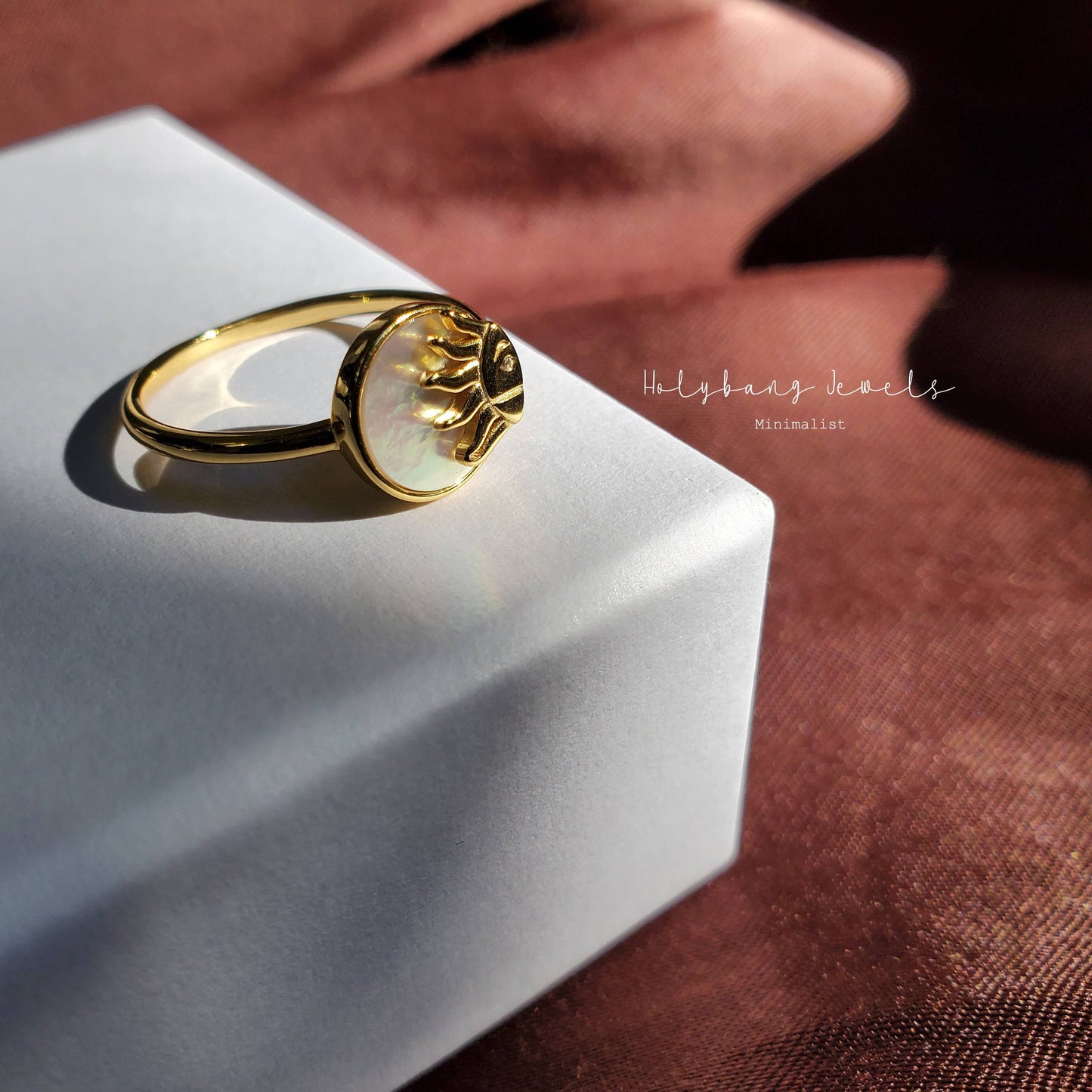 HolyBang Jewels Mother of Pearl Sun Ring