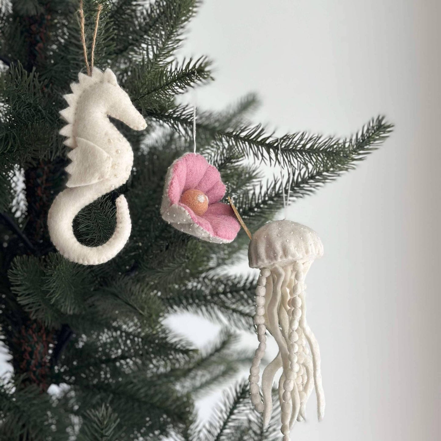 Ganapati White Felt Sea Life Ornament - Scallop