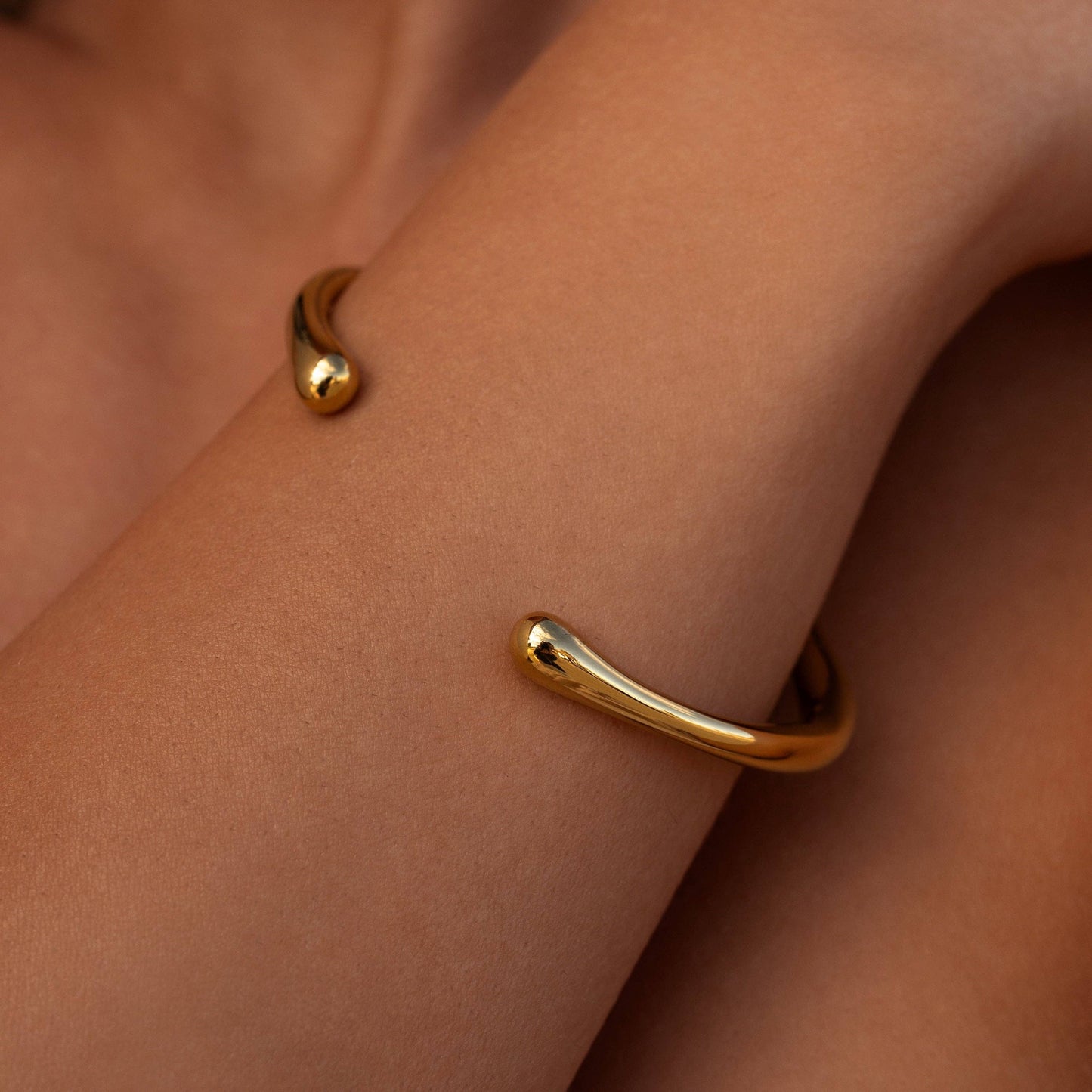 ALCO Form Cuff