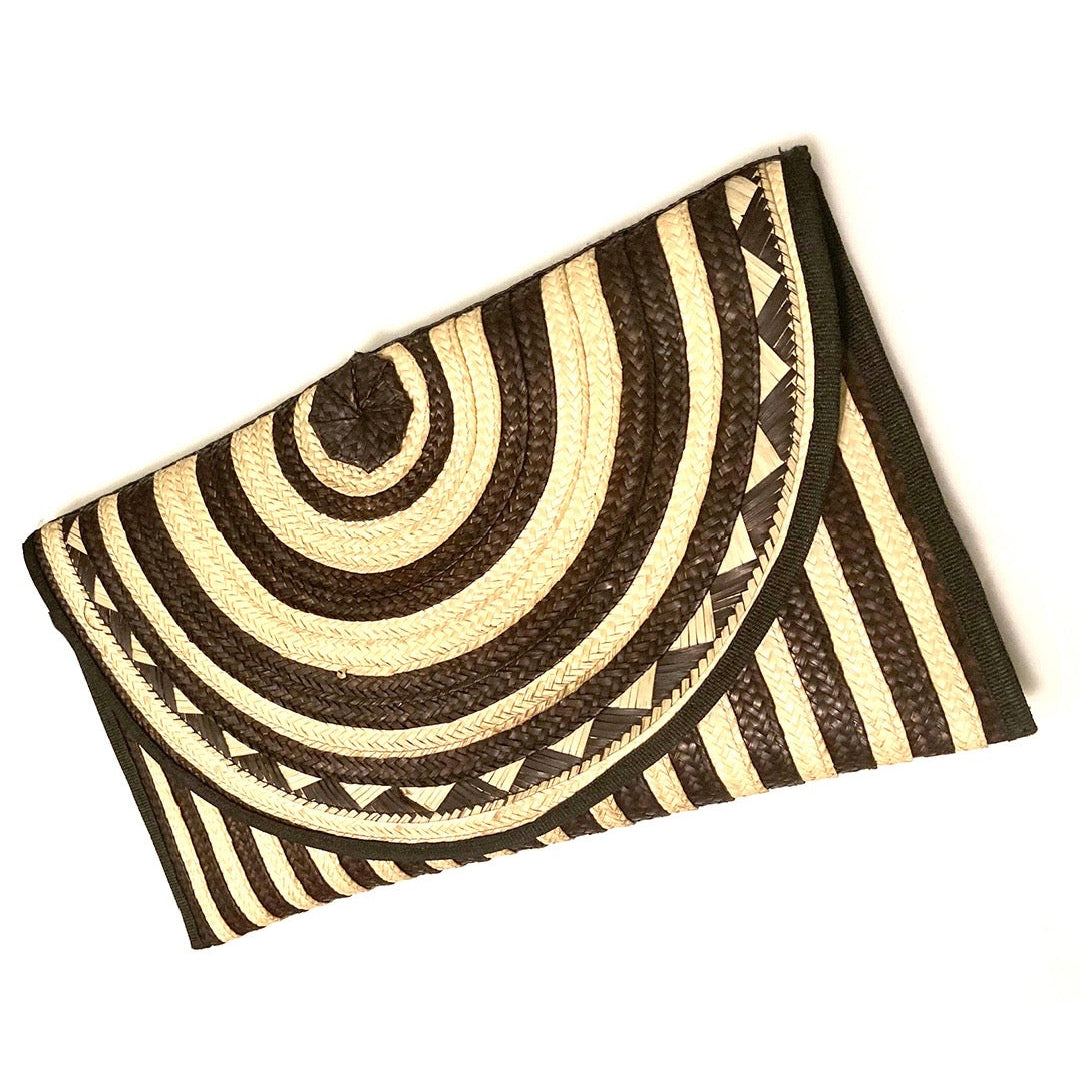 Liliana Salazar Sun Clutch