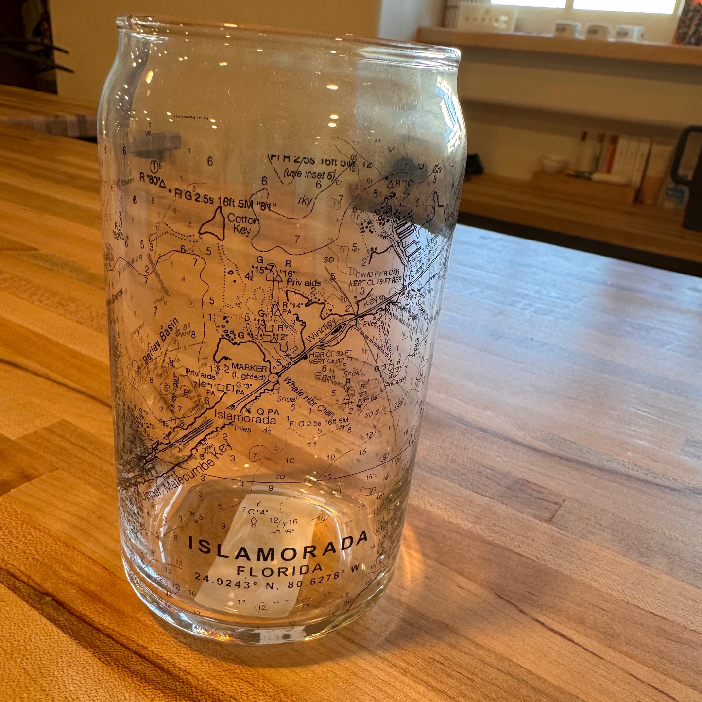 Black Lantern Islamorada Pint Glass