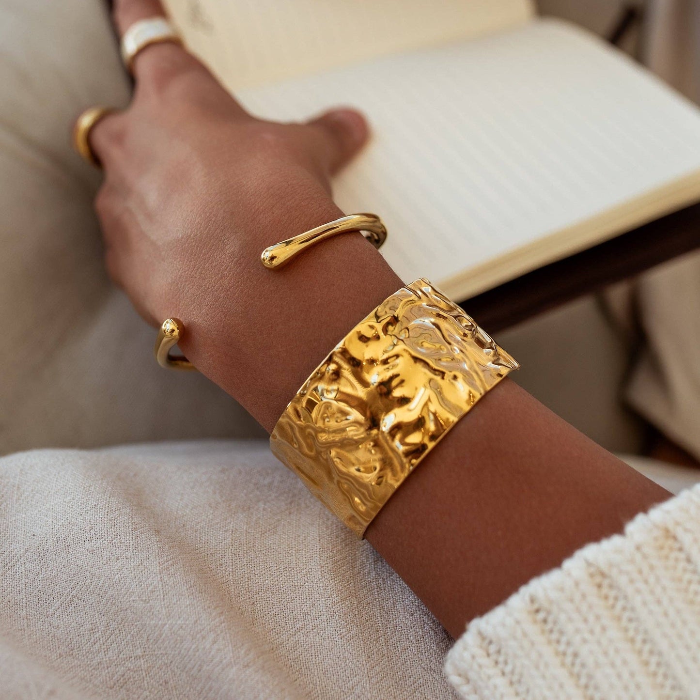 ALCO Form Cuff