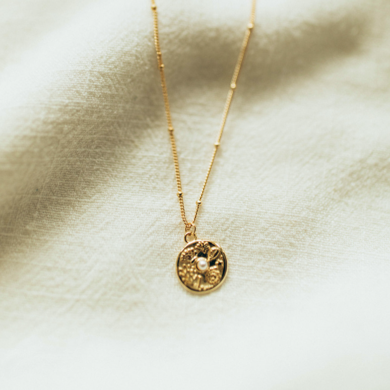 The Salty Gem Coral Necklace