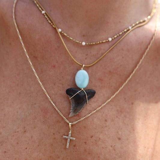 Silver Fin Deep Blue Necklace - Gold