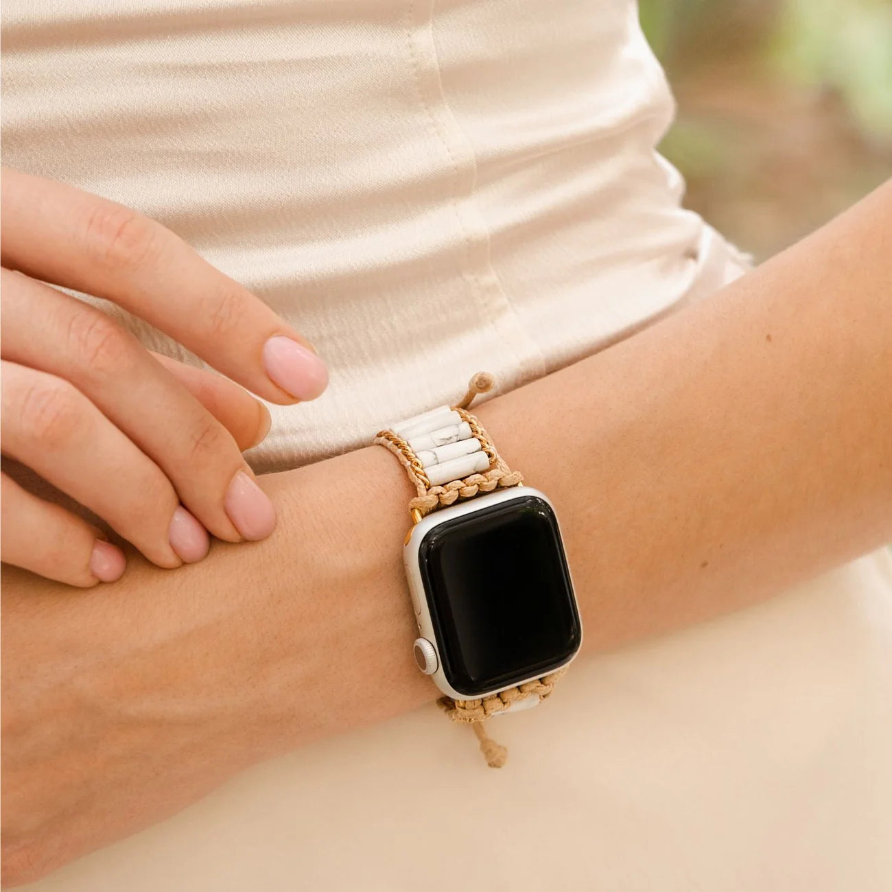 Cape Diablo Apple Watch Band - Howlite
