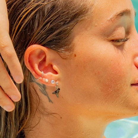 Silver Fin Shark Studs - Silver
