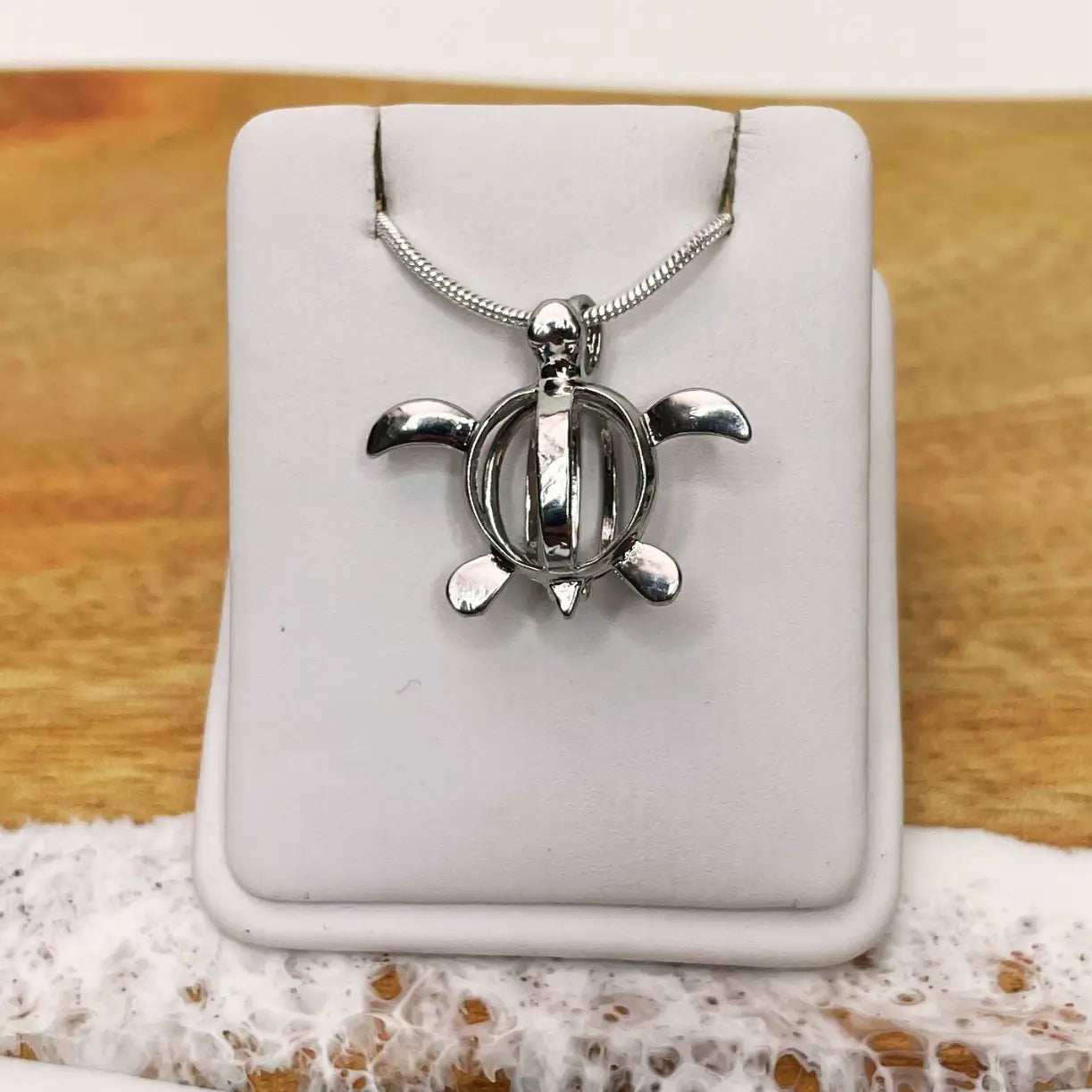 Island Pearl Traders Keepsake Pendant